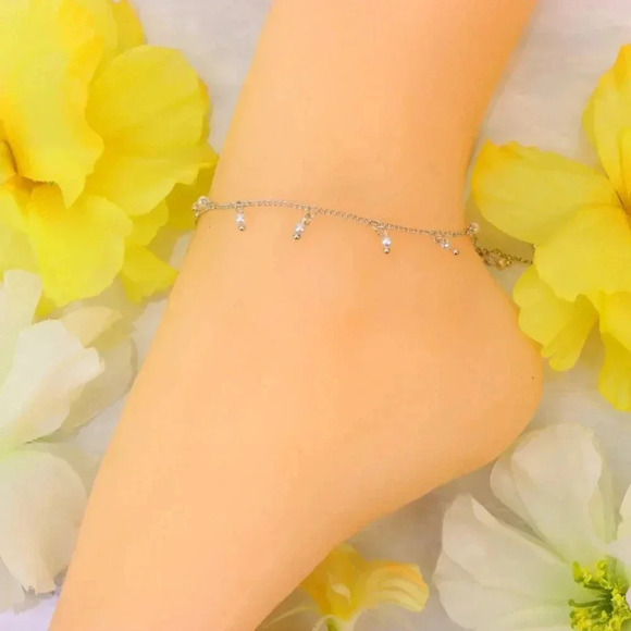 Minimalist Anklet, Sleek & Modern Design, Women’s Fashion, YC110313-A - Picture 3 of 10